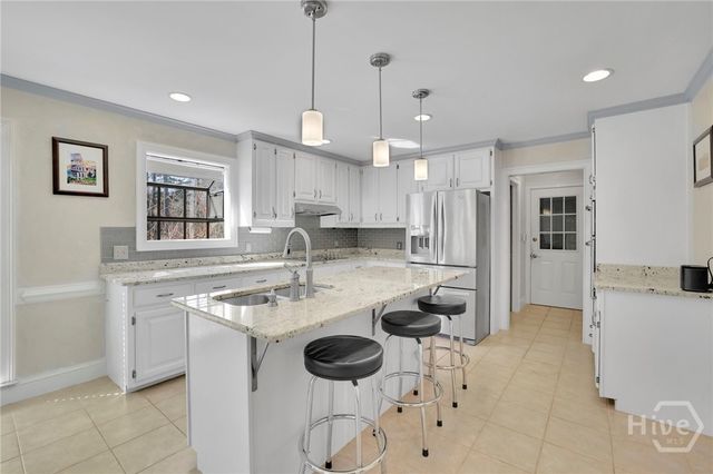 525 Saddle Crest Drive, Roswell, GA 30075