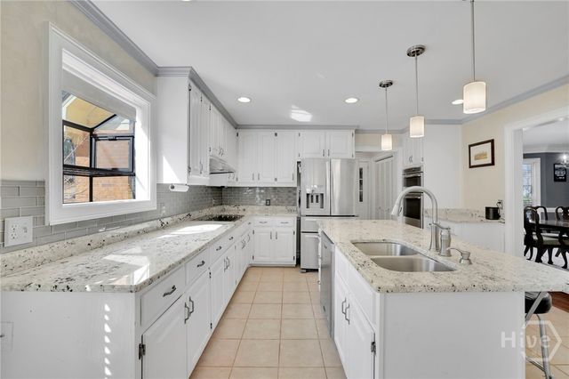 525 Saddle Crest Drive, Roswell, GA 30075