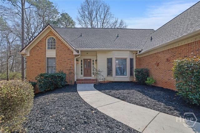 525 Saddle Crest Drive, Roswell, GA 30075