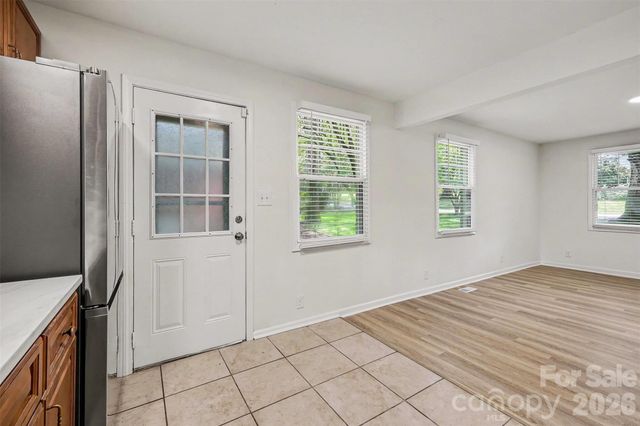 2019 Dalehurst Drive, Charlotte, NC 28205