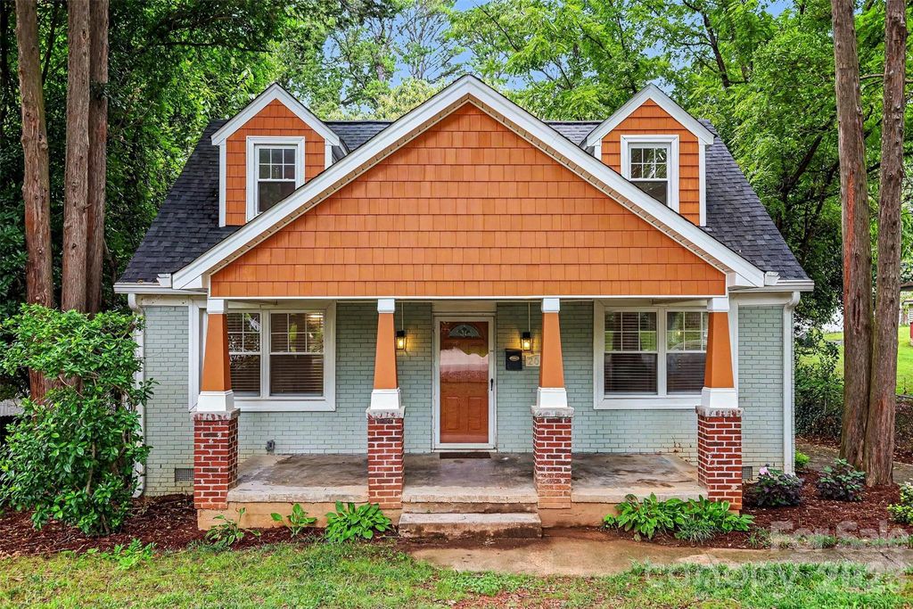 2019 Dalehurst Drive, Charlotte, NC 28205