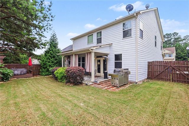 4402 Alysheba Drive, Fairburn, GA 30213