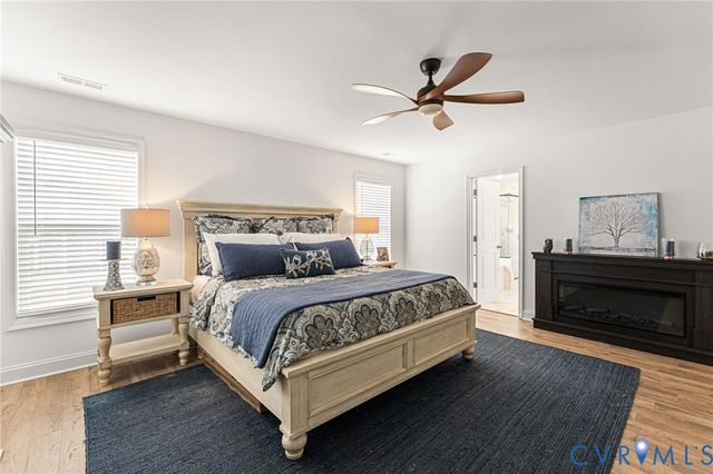 568 N James St, Ashland, VA 23005