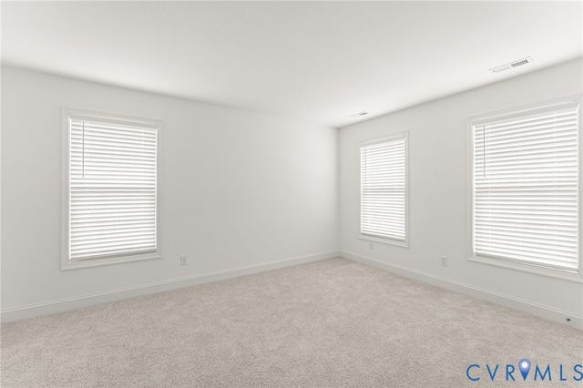 568 N James St, Ashland, VA 23005