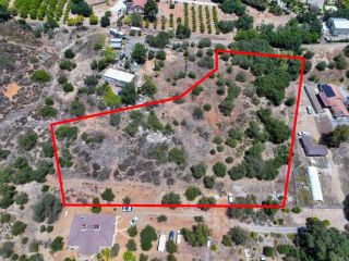 15705 Mactan Rd, Valley Center, CA 92082