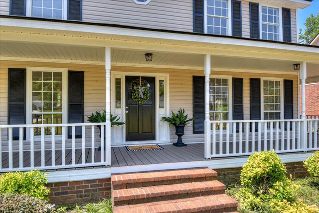 511 W Crystal Creek, Martinez, GA 30907