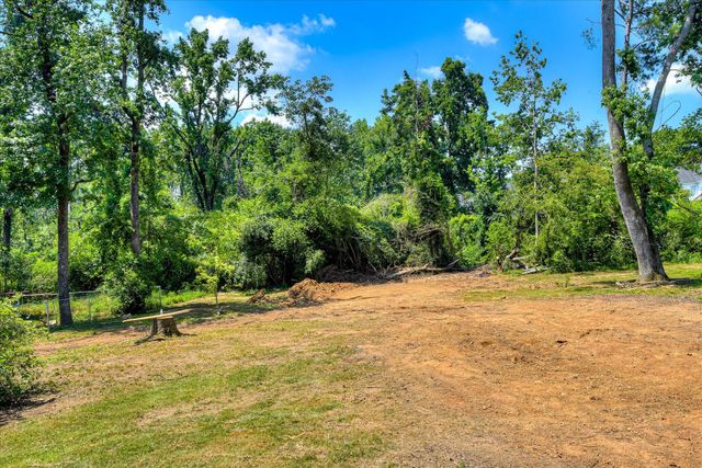 511 W Crystal Creek, Martinez, GA 30907