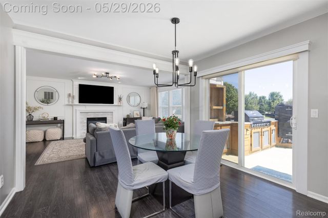 56312 Oasis Drive, Macomb Township, MI 48042