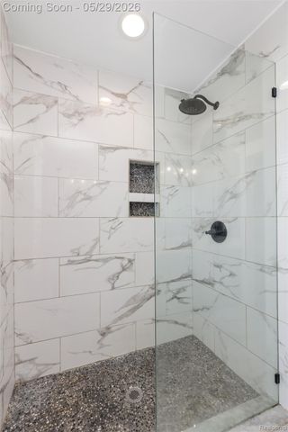 56312 Oasis Drive, Macomb Township, MI 48042