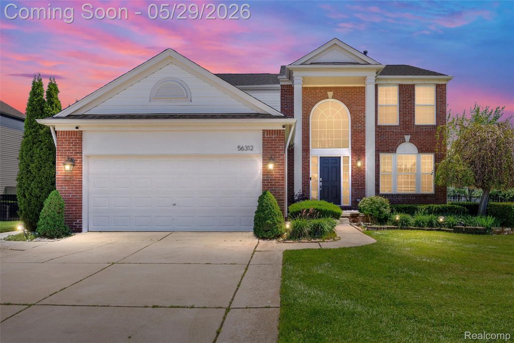 56312 Oasis Drive, Macomb Township, MI 48042