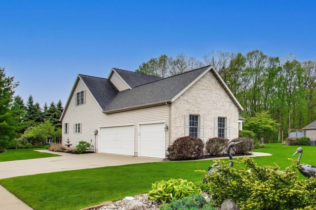 292 River Run Drive, Royalton Twp, MI 49085