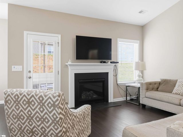 157 W Pyrenees Drive, Lyman, SC 29365