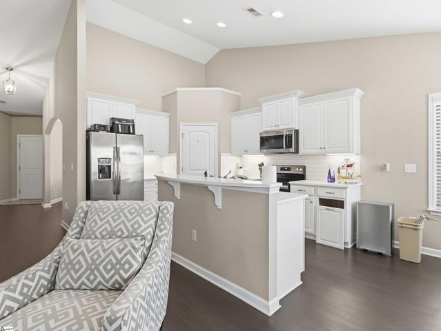 157 W Pyrenees Drive, Lyman, SC 29365