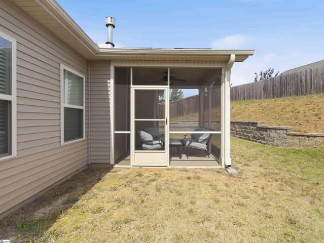 157 W Pyrenees Drive, Lyman, SC 29365