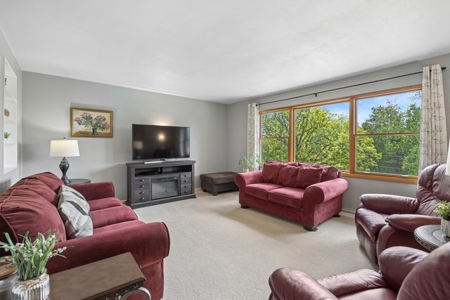 W6086 Water Tower Place, Walworth, WI 53184