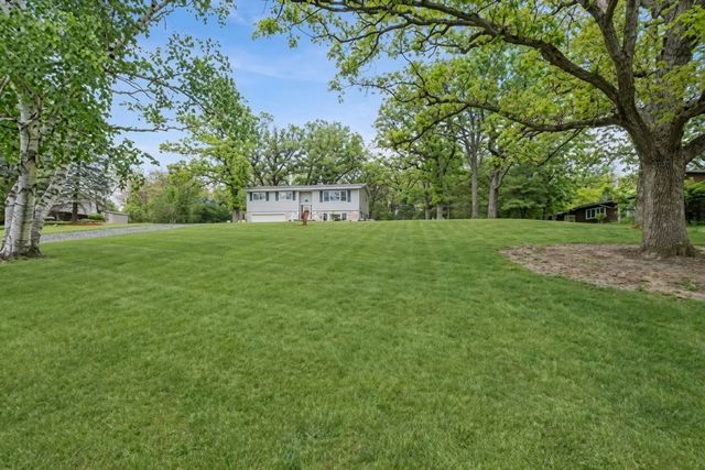 W6086 Water Tower Place, Walworth, WI 53184