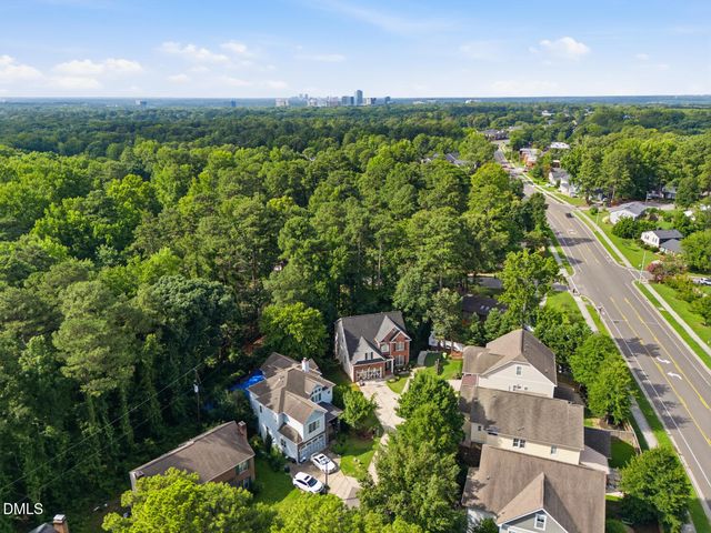 412 Thyme Place, Raleigh, NC 27609