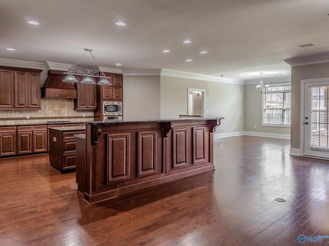 3005 Laurel Cove Way SE, Gurley, AL 35748