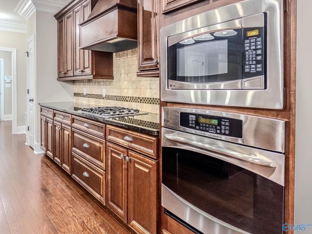 3005 Laurel Cove Way SE, Gurley, AL 35748