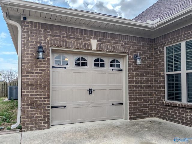 3005 Laurel Cove Way SE, Gurley, AL 35748