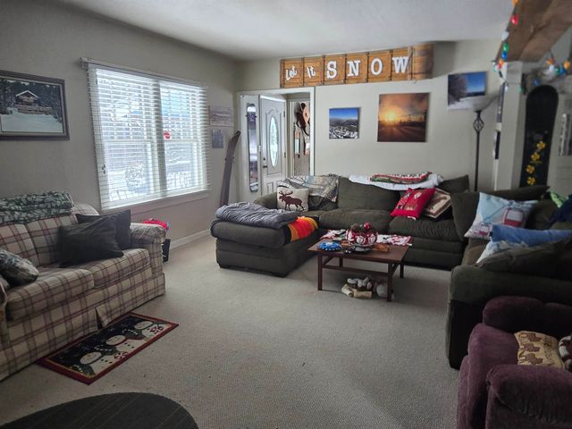 3148 Route 11, Londonderry, VT 05148