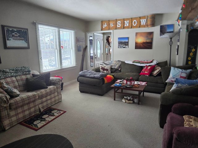 3148 Route 11, Londonderry, VT 05148