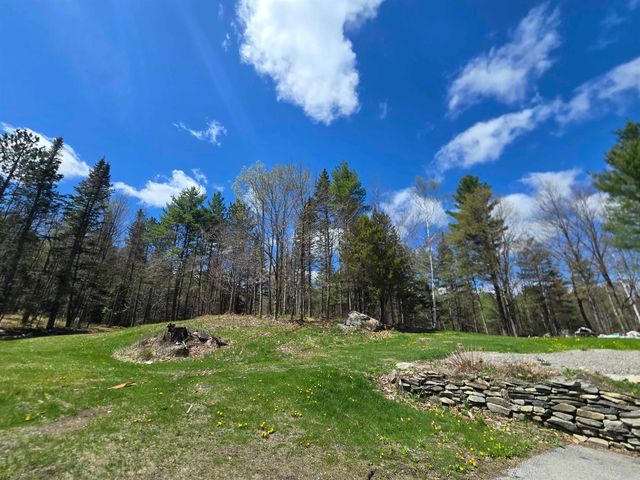 3148 Route 11, Londonderry, VT 05148
