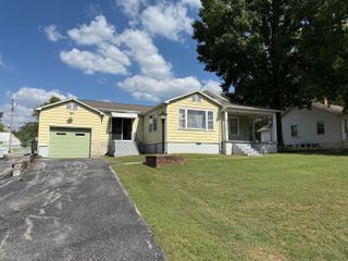 524 E Cherry Street, Mt Vernon, MO 65712