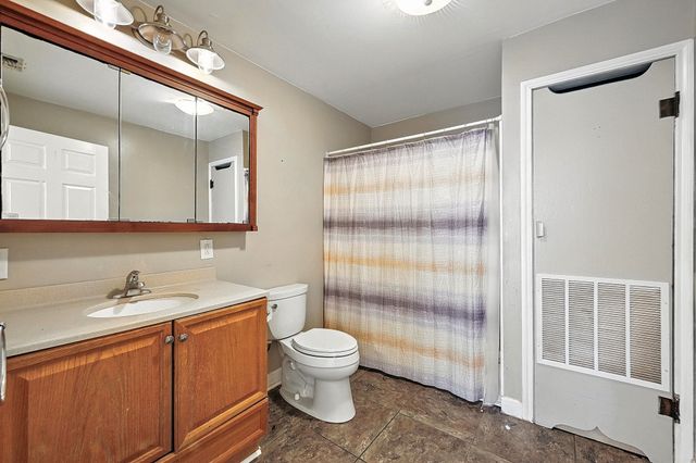 2609 Woodson Drive, Bedford, TX 76021