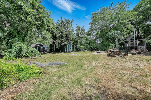 2609 Woodson Drive, Bedford, TX 76021