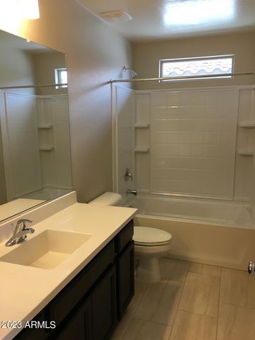 9338 S 34TH Drive, Laveen, AZ 85339