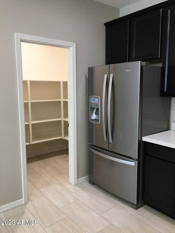 9338 S 34TH Drive, Laveen, AZ 85339