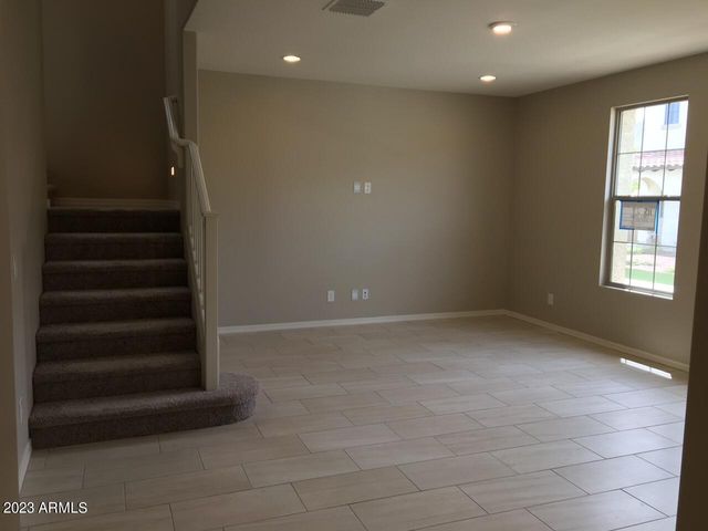 9338 S 34TH Drive, Laveen, AZ 85339