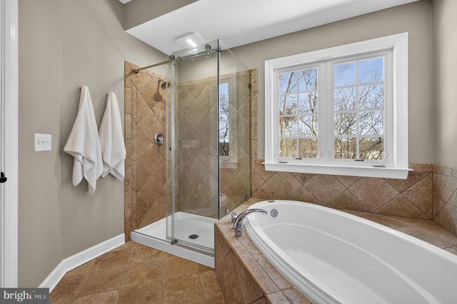 18544 PERDIDO BAY TER, Leesburg, VA 20176