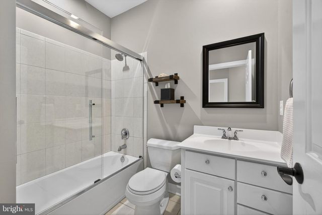 18544 PERDIDO BAY TER, Leesburg, VA 20176