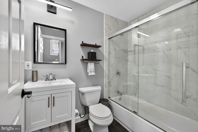 18544 PERDIDO BAY TER, Leesburg, VA 20176