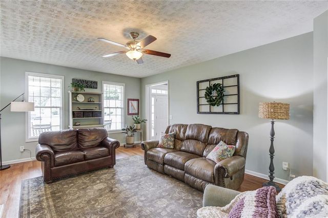 801 Towering Pine Trail, Lawrenceville, GA 30045