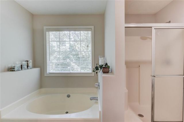 801 Towering Pine Trail, Lawrenceville, GA 30045