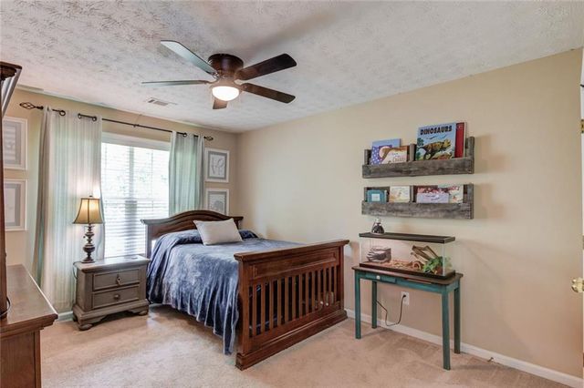 801 Towering Pine Trail, Lawrenceville, GA 30045
