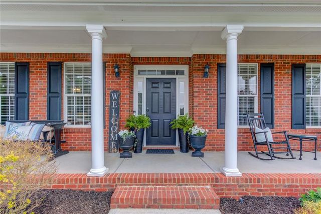 801 Towering Pine Trail, Lawrenceville, GA 30045