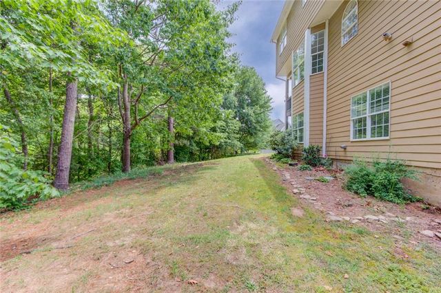 801 Towering Pine Trail, Lawrenceville, GA 30045