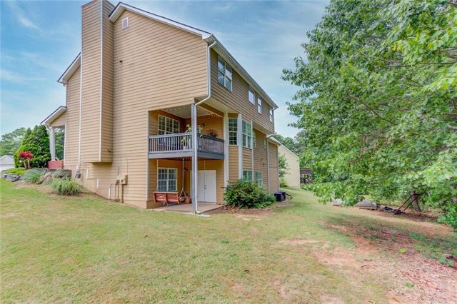 801 Towering Pine Trail, Lawrenceville, GA 30045