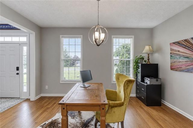 801 Towering Pine Trail, Lawrenceville, GA 30045