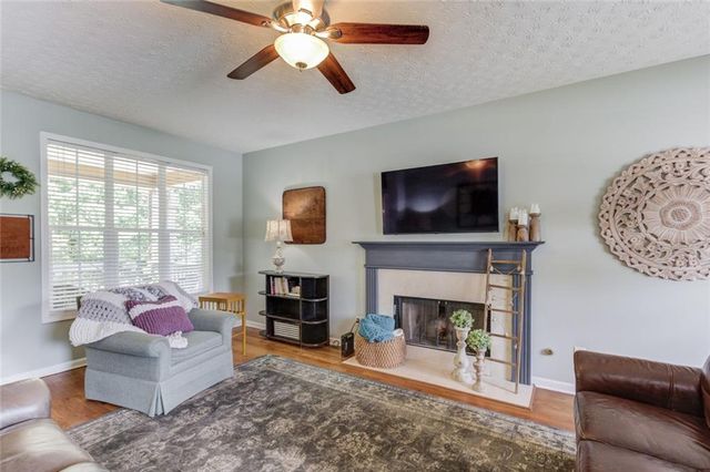 801 Towering Pine Trail, Lawrenceville, GA 30045