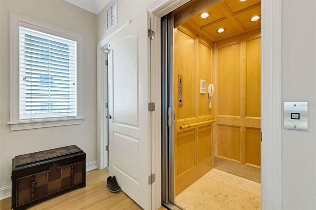 13423 GULF LANE, Madeira Beach, FL 33708