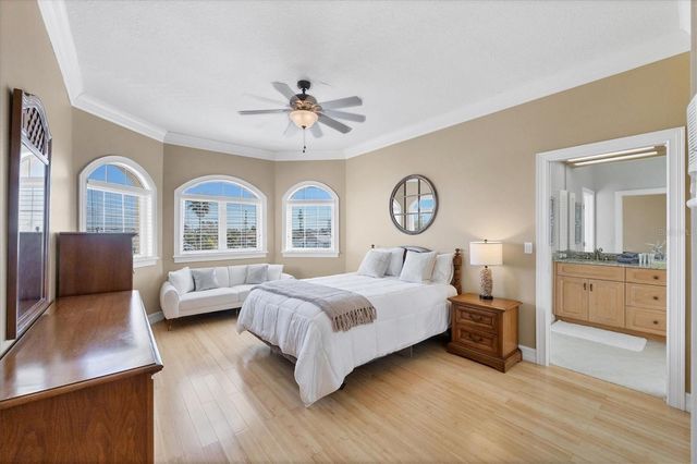 13423 GULF LANE, Madeira Beach, FL 33708