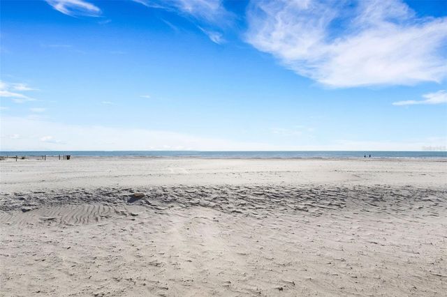 13423 GULF LANE, Madeira Beach, FL 33708