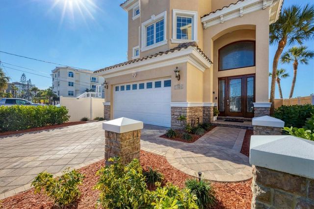 13423 GULF LANE, Madeira Beach, FL 33708