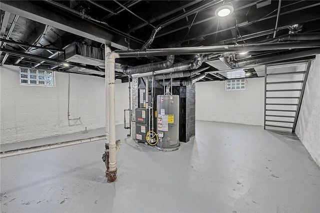1312 Canfield Avenue, Dayton, OH 45406
