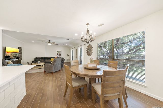 415 Cattle Ranch, San Antonio, TX 78245